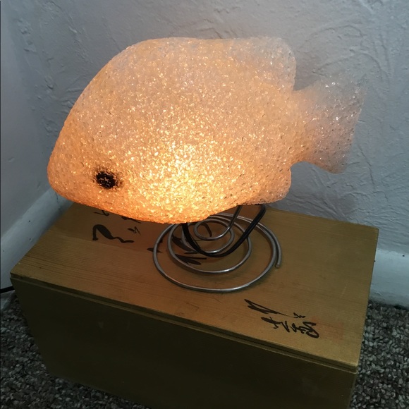 Fun Pink Fish Light - Picture 4 of 7